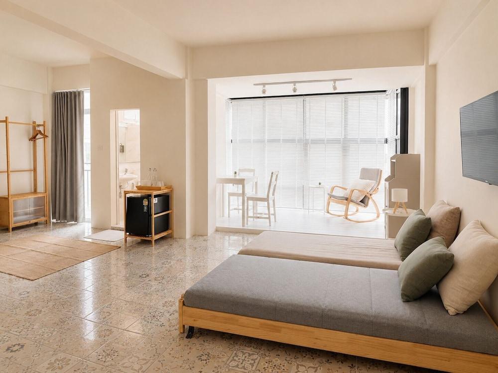 95 Lodge Room Type - Grand Family Suite