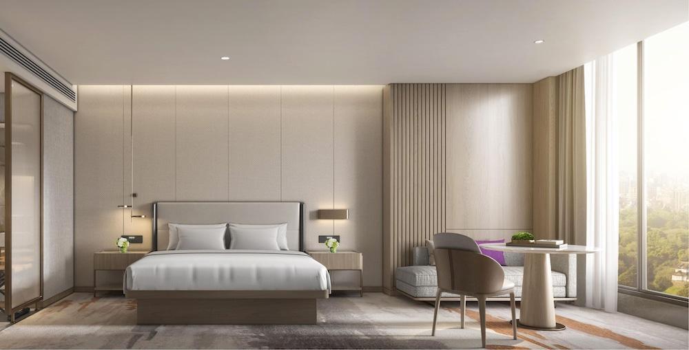 Elong Hotel Jakarta PIK Room Type - Deluxe Room, 1 King Bed