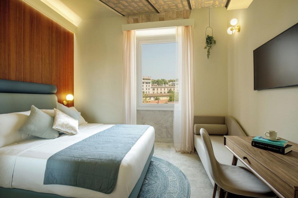 Rome for Two Room Type - Superior Double Room, 1 Queen Bed, Private Bathroom, City View
