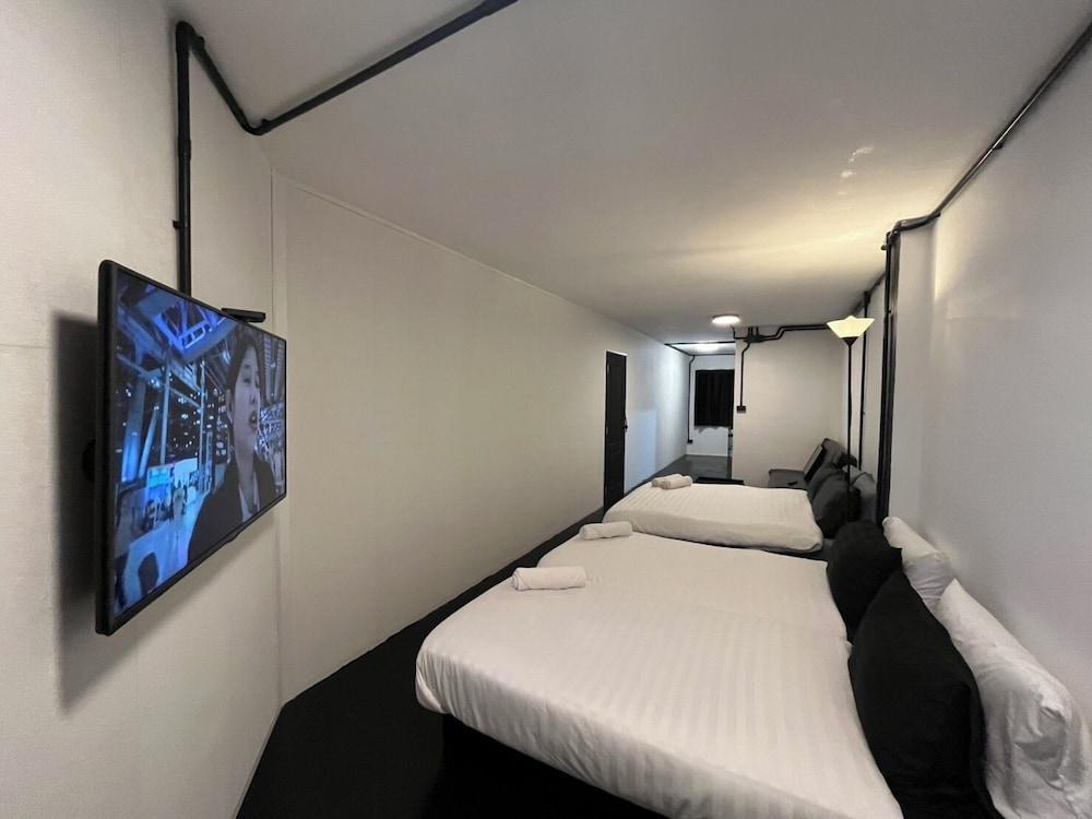 2Sleep DMK Bangkok Room Type - Family Room