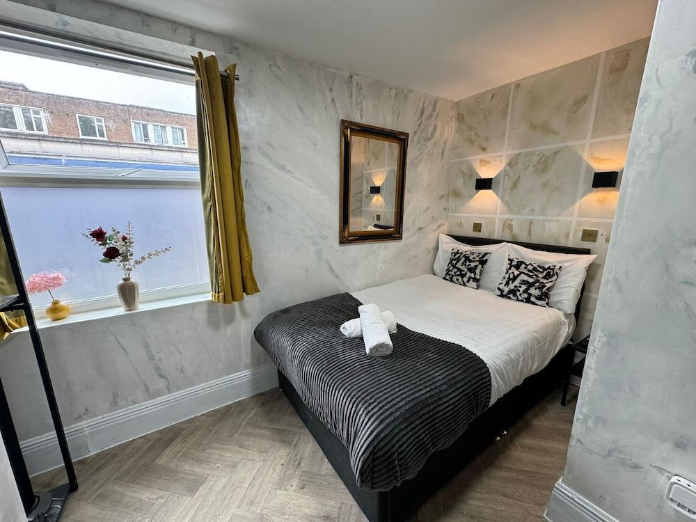 ND Hotel Room Type - Basic Double Room, Private Bathroom (Room 10)