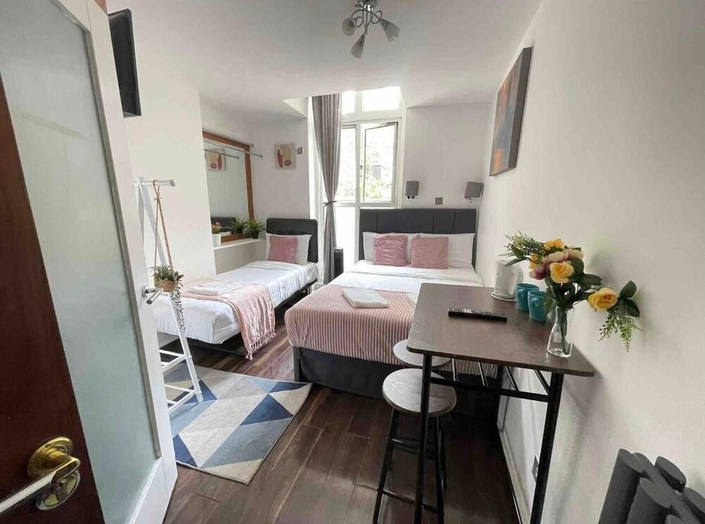 ND Hotel Room Type - Basic Triple Room, Private Bathroom (Room 21)
