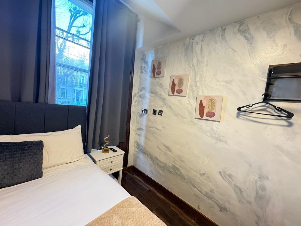 ND Hotel Room Type - Basic Double Room, Private Bathroom (Room 01)