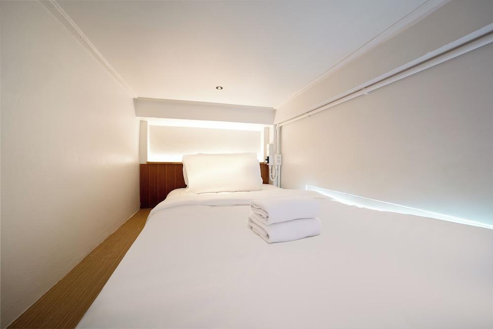 OH Suites 72 Room Type - Single Room