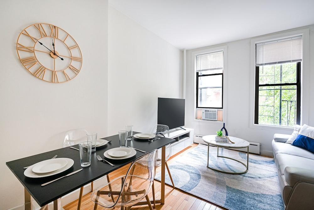 Prime Upper West Side Location 1 Bedroom Apt - Tap to explore photos