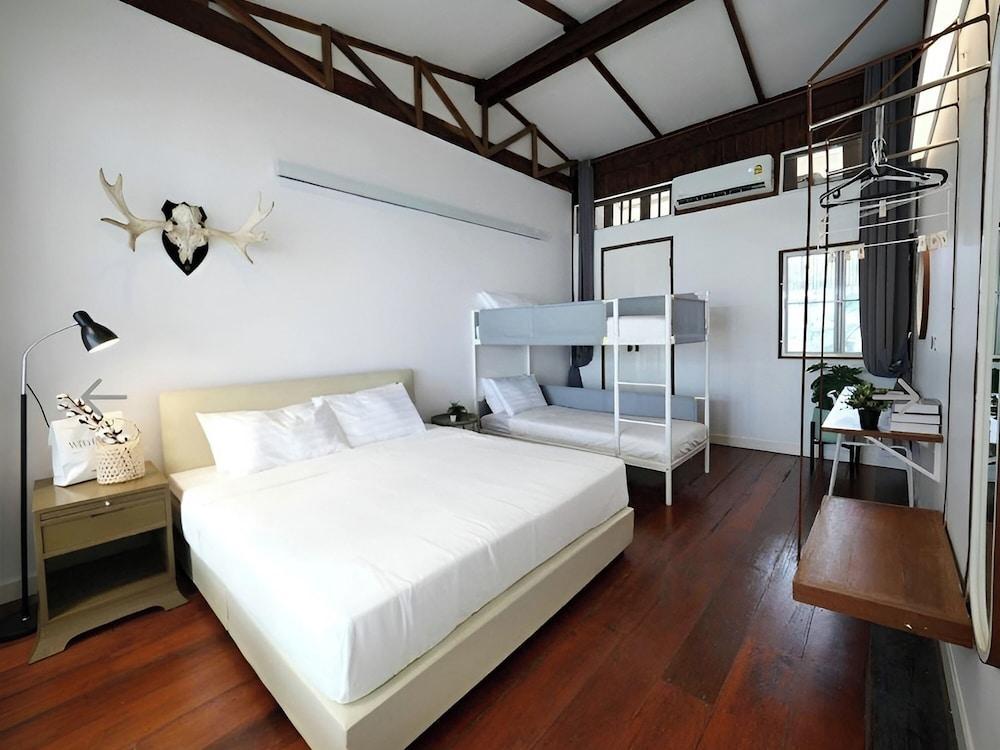 Bw​ The​ River Villa