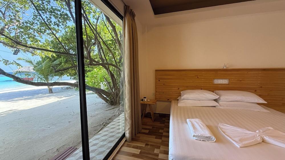 Belmar Beach Room Type - Deluxe Double or Twin Room, Sea View, Beachfront