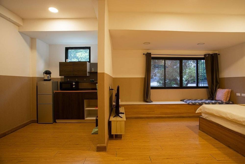 Dado9 Room Type - Standard Room, 1 King Bed, Non Smoking