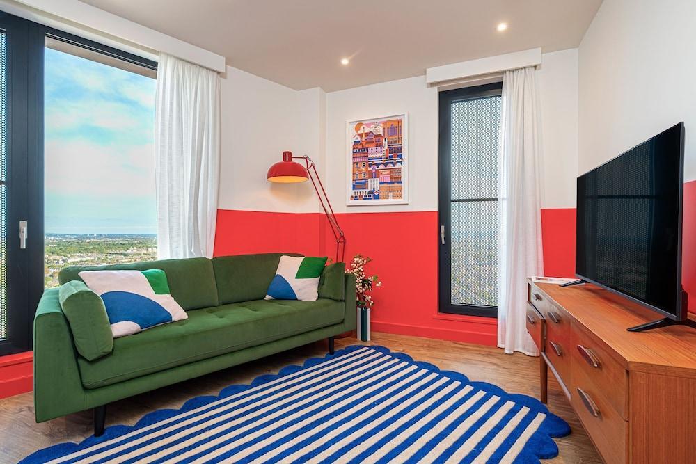 The Eades Natasha Landers 2 Bed Room Type - House