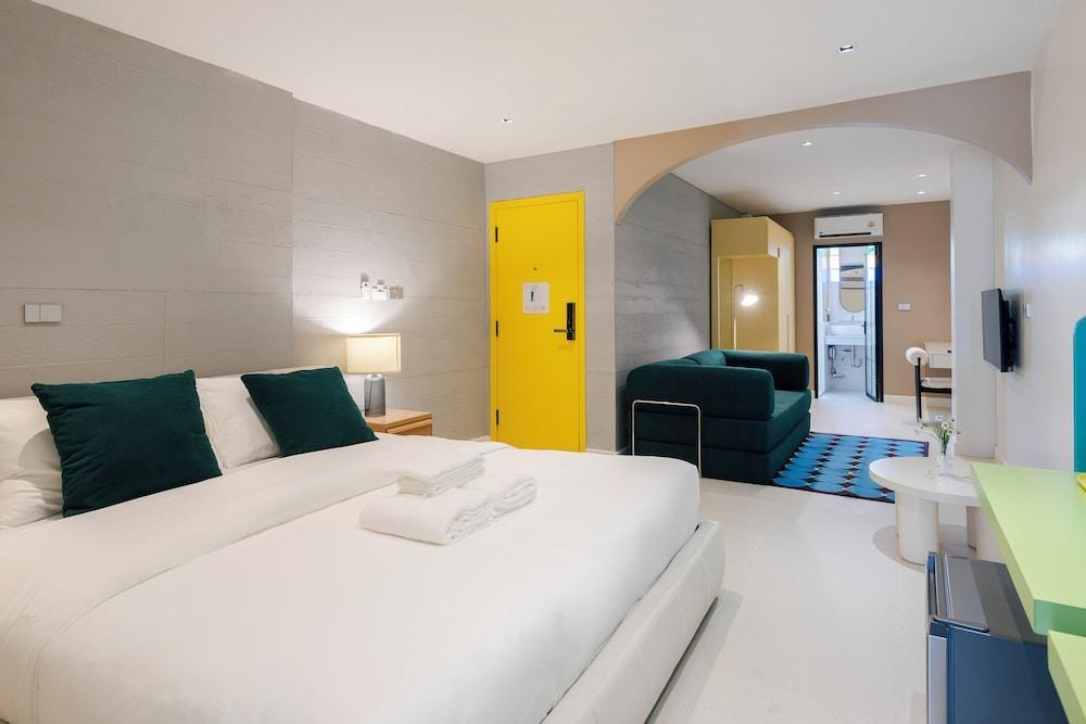 Bembis Hotel Charoenakorn 10 Room Type - Tinky Family Room