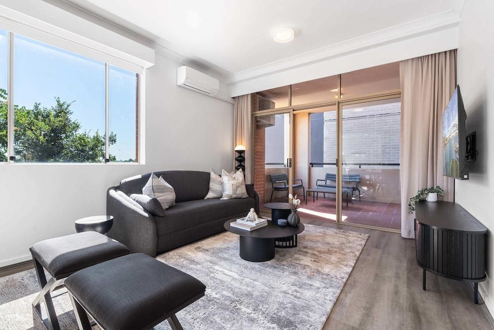 Camperdown Cozy Corner 3 Room Type - House