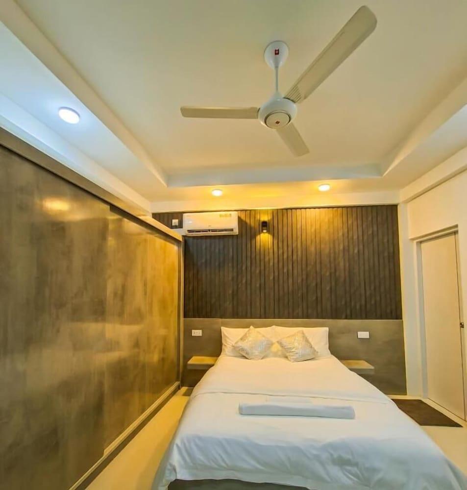 Moro SW Laamu Room Type - Standard Double Room, City View Moro SW Laamu Room Type - Standard Double Room, City View