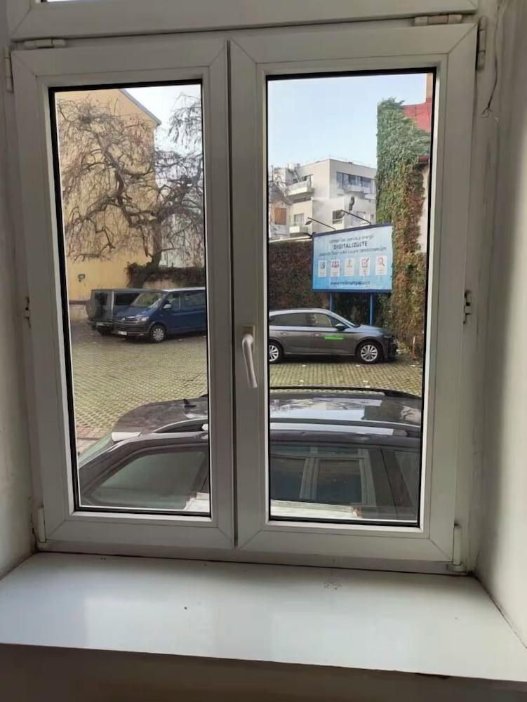 Comfy 2rooms Flat 4 persons & Parking - Tap to explore photos