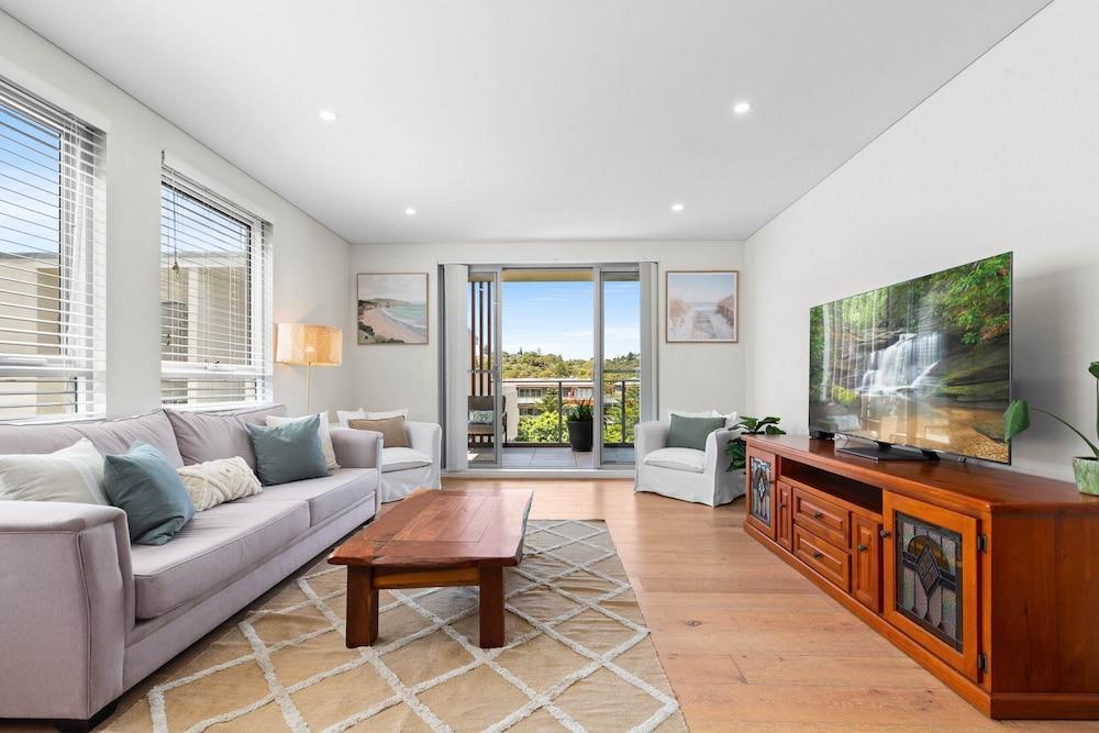 Seaside Retreat With Parking and Balcony