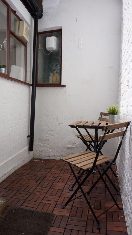 Rare House 5 bed 5 bath Central London