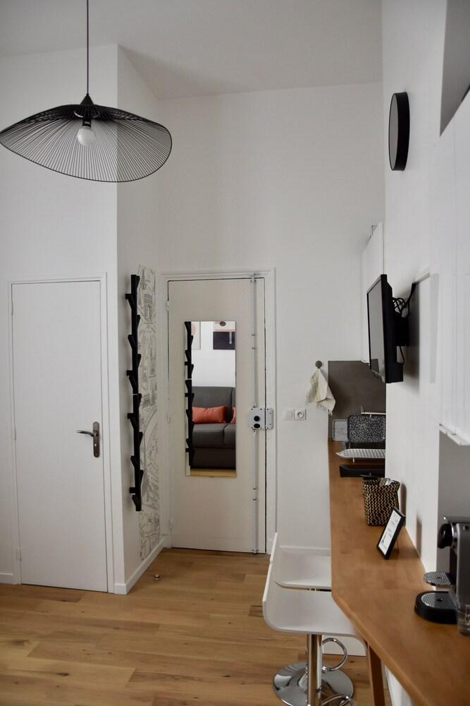 Eclat de Verrerie 4P Paris Gestion Immo Daumesnil