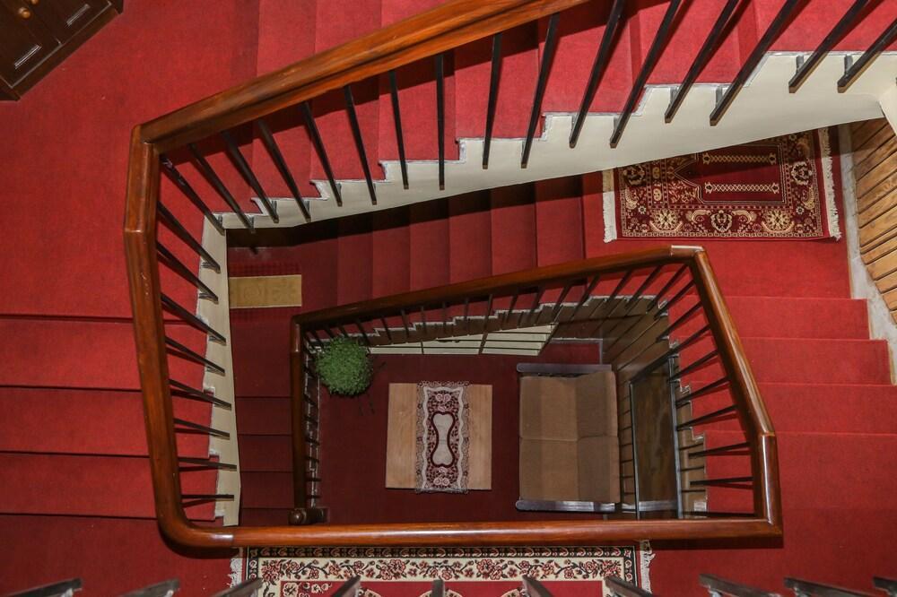 Meena House With Private Balcony - Tap to explore photos