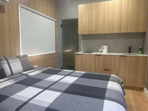 Sydney Premium Studio Renovated 2025 Room Type - Studio with Garden View