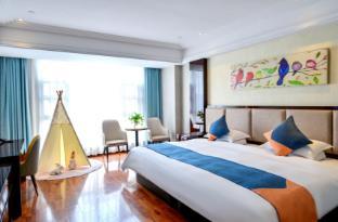 Shanghai Dixuan Junlan Courtyard Resort Hotel - Tap to explore photos