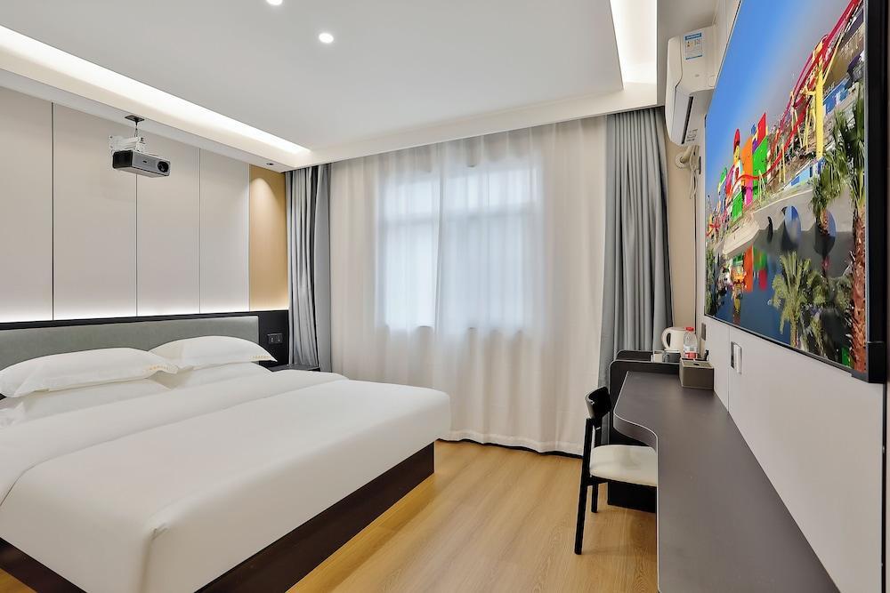 WEN SI TE HOTEL Room Type - Basic Double Room, Garden View
