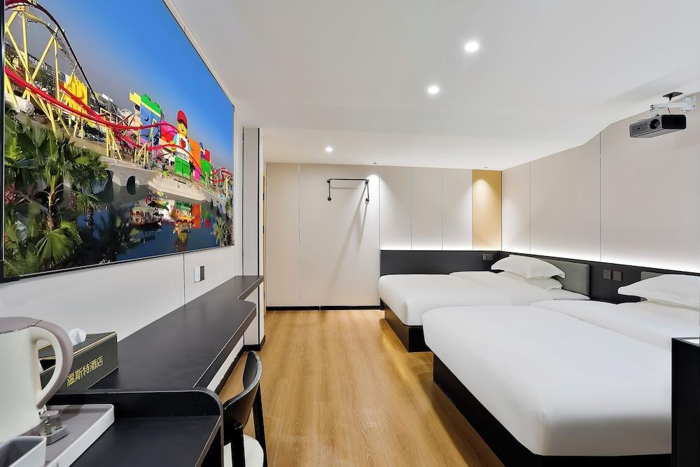 WEN SI TE HOTEL Room Type - Family Double Room, Garden View