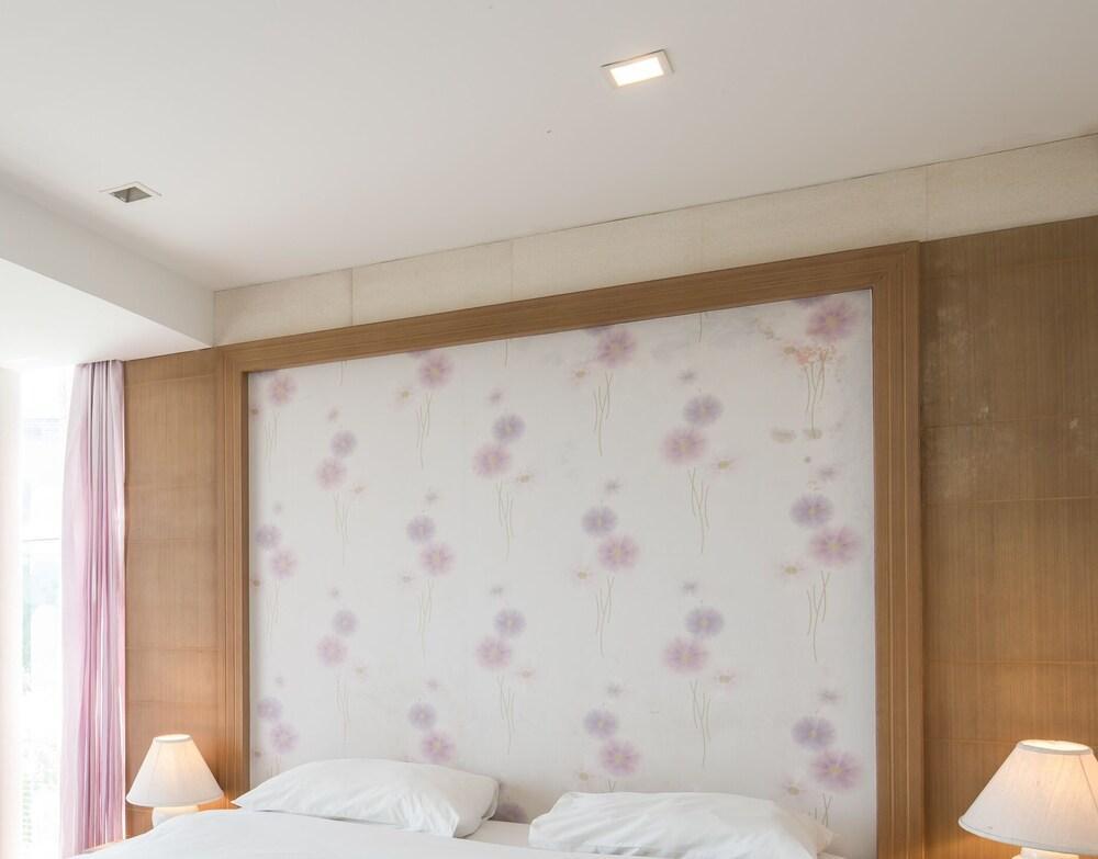 Beautiful Condo In Patong