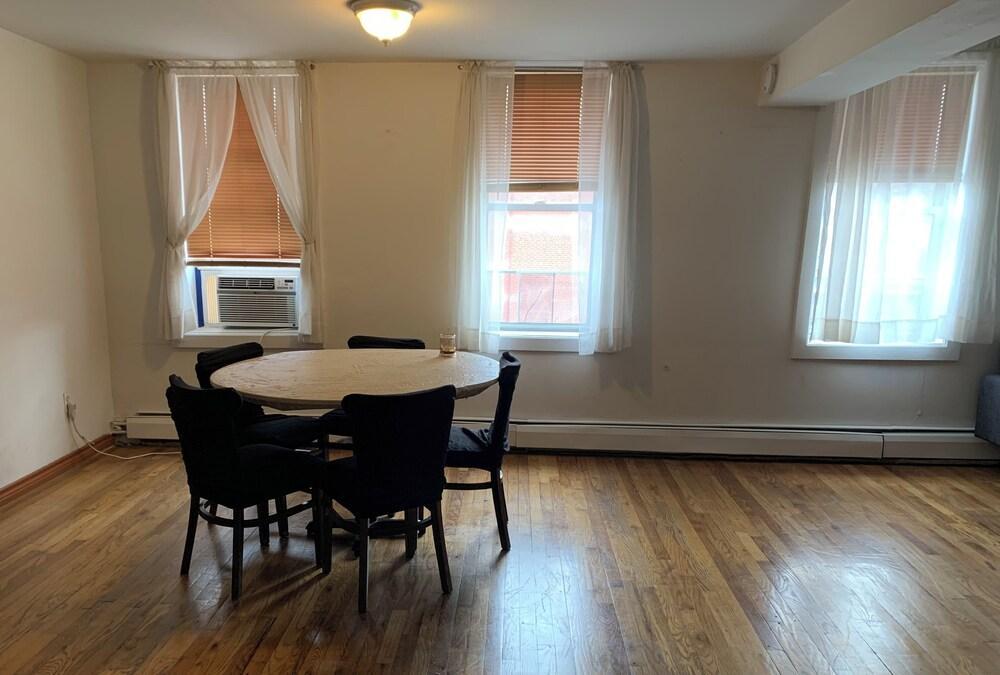 Accommodation in Manhattan's East Village - Tap to explore photos