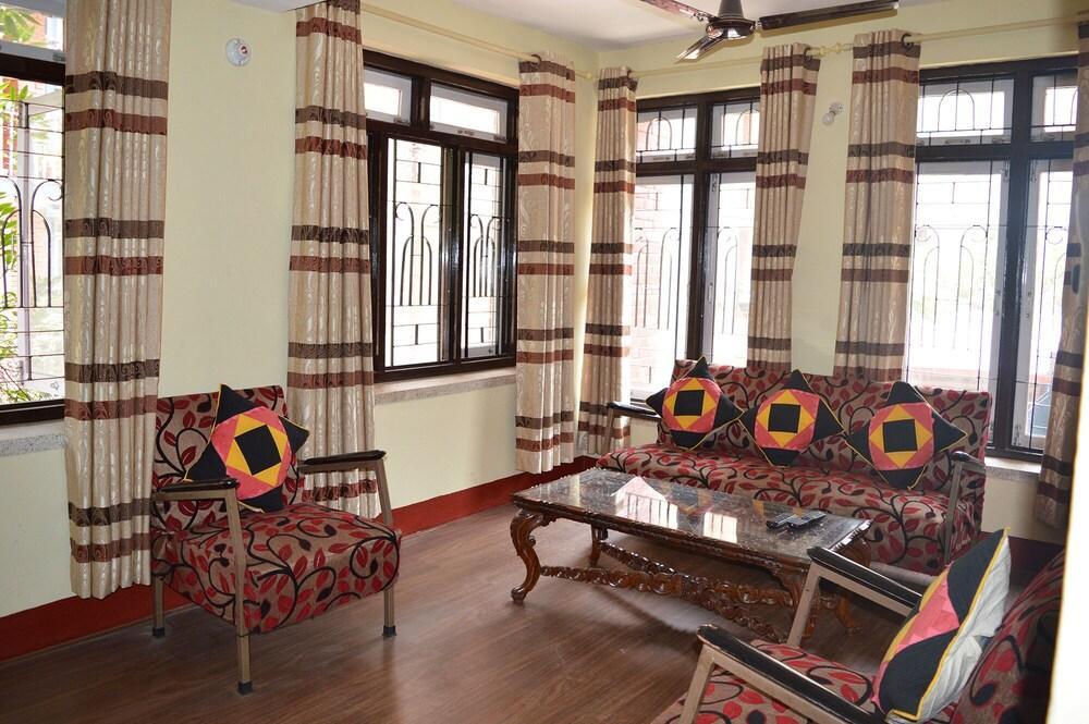 Thamel < 5 min walk 2BHK (First Apartment) - Tap to explore photos