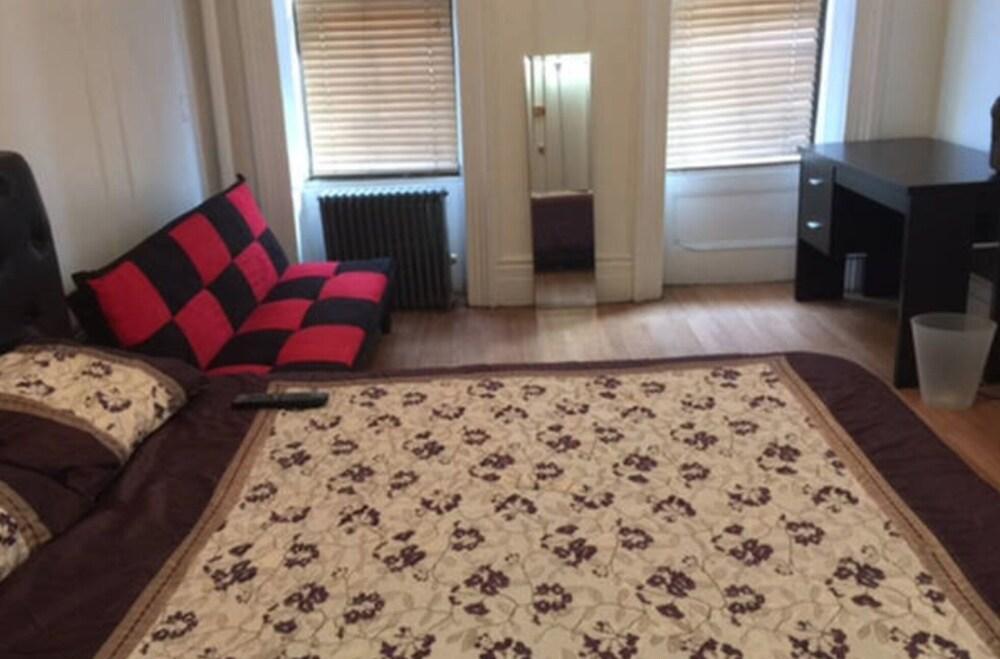 Lovely Prime Hell's Kitchen 3BR in Times Square !!!
