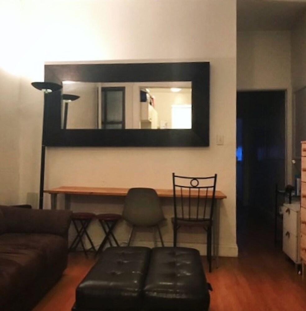 Lovely Prime Hell's Kitchen 3BR in Times Square !!! - Tap to explore photos