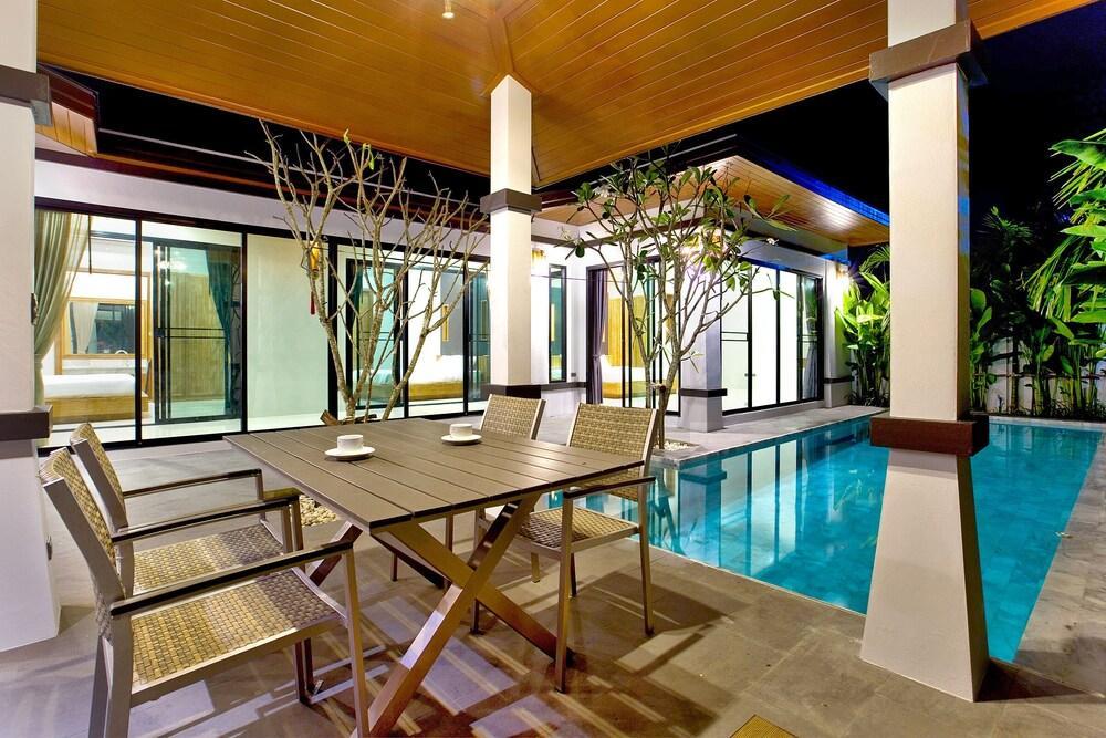Stunning New Villa with 3 Bedrooms and Pool! - Tap to explore photos