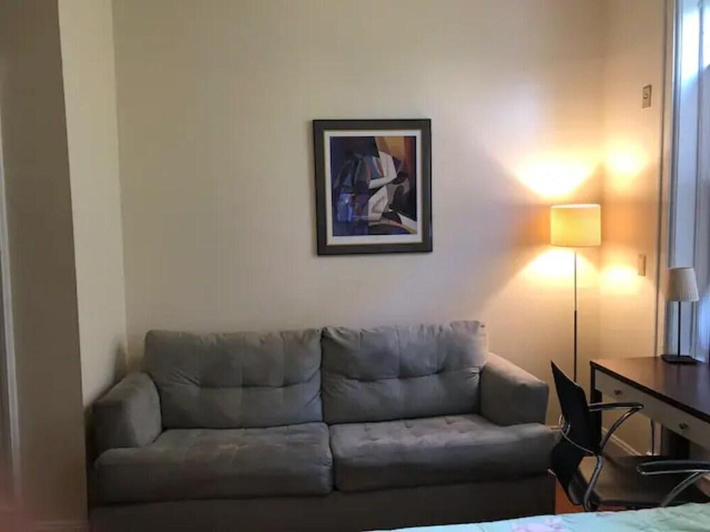 At Home in Harlem
