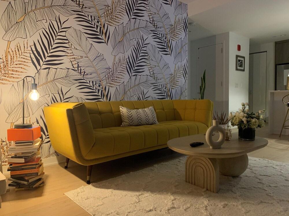 Chic one-bedroom with terrace & Hudson River view - Tap to explore photos