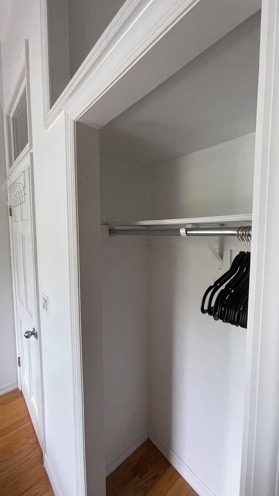 Private Balcony Room - Shared Luxurious Apartment - Central Harlem