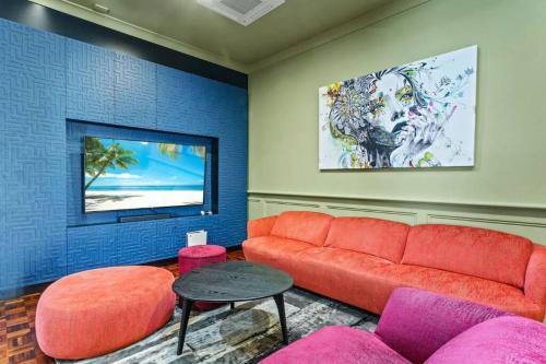 A Luxury Space with Playstation in Darling Harbour - Tap to explore photos