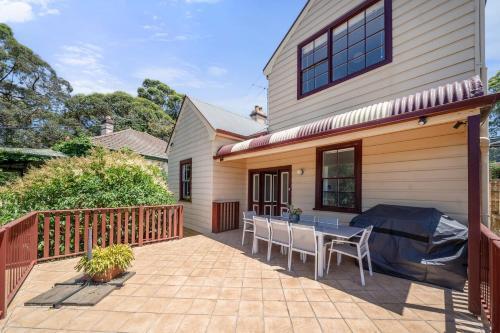 Charming House in Woolwich Room Type - Vacation Home