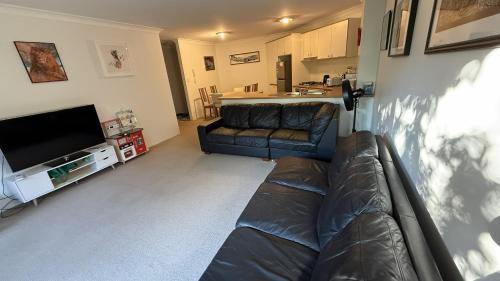 Quiet and convenient Room Type - Two-Bedroom Apartment Quiet and convenient Room Type - Two-Bedroom Apartment