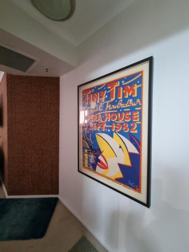 The Kokopelli Sydney CBD No Fees - Tap to explore photos