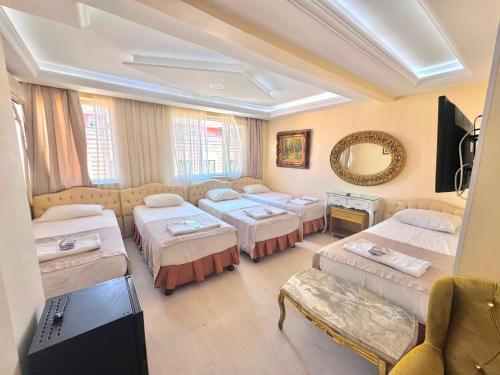 Hotel Visa Room Type - Family Room