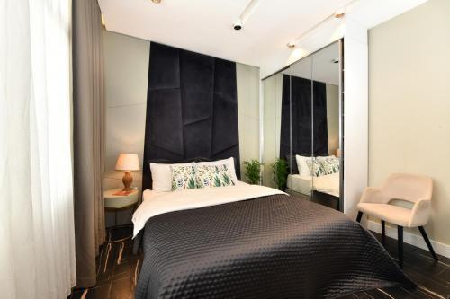 Verno Flat Apartment - Tap to explore photos