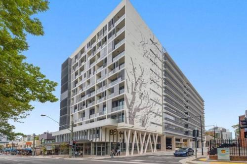 Comfortable&Convenient Rental Apartment in Chatswood - Tap to explore photos