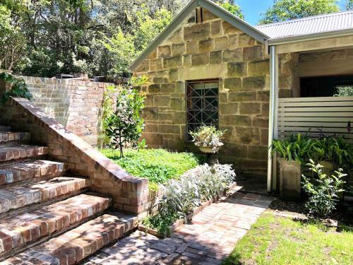 Stone 1Bedroom Cottage