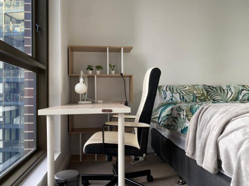 Darling Harbour 2b apt Car space upon request ICC CBD family friendly with view - Tap to explore photos