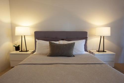 Macleay Palazzo, Potts Point I90 - Tap to explore photos