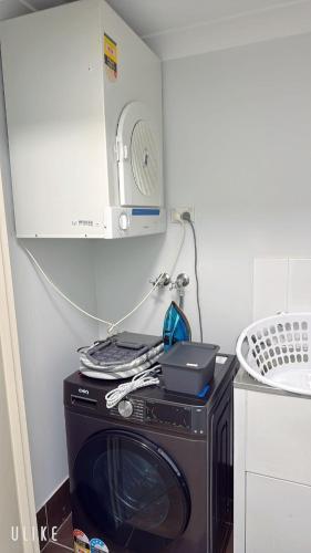 Modern 2 Bedroom Apartment with Parking Central Parramatta - Tap to explore photos