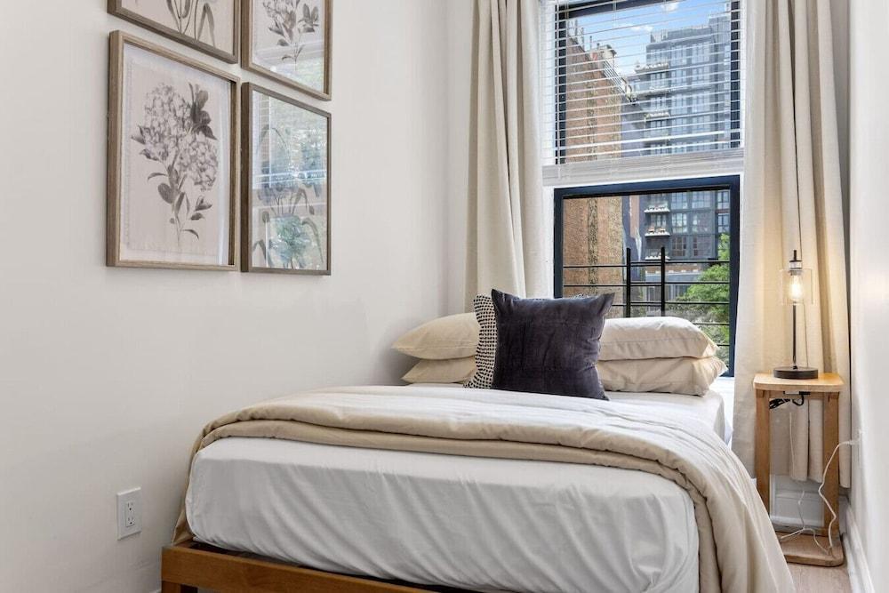 Bright 3BR Harlem Home w In-unit Laundry - Tap to explore photos