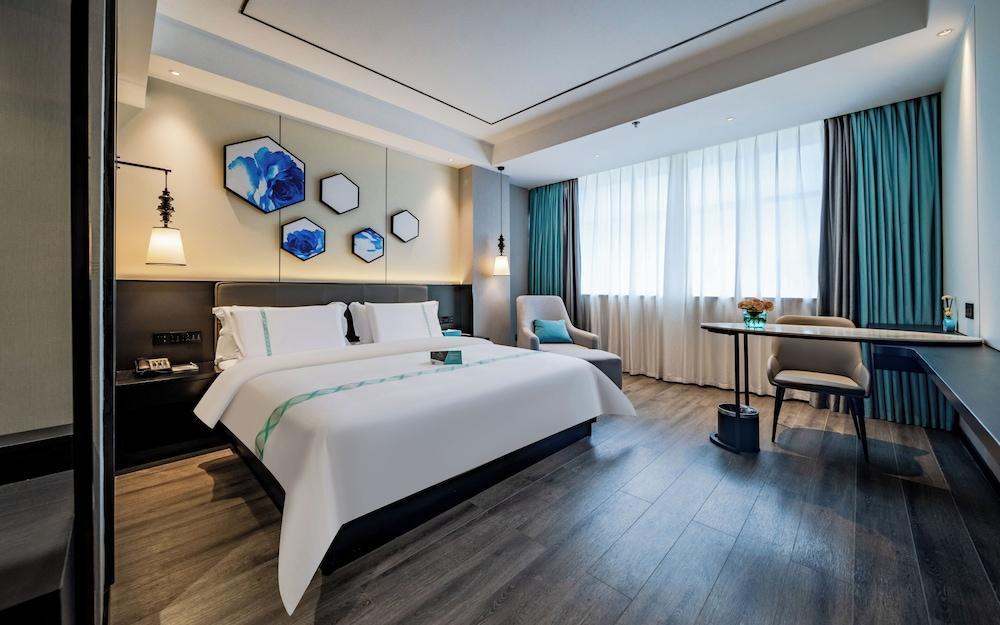 XANA Lite Hotel Guangzhou Baiyun Room Type - Business Double Room, City View
