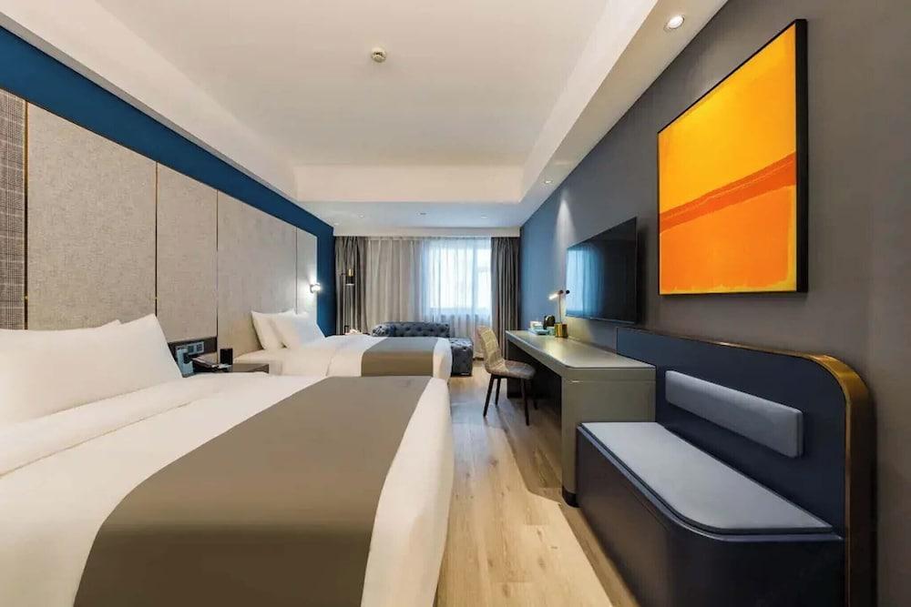 Shanghai Lujiazui BaBaiBan LANOU Hotel Room Type - Premier Twin Room