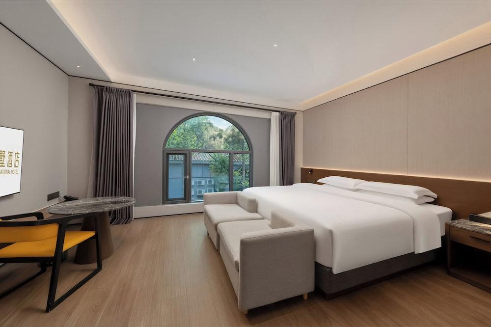 Tong Yuan International Hotel Guangzhou East Railway Station Meihuayuan Subway Station Branch Room Type - Executive Double Room, Courtyard View