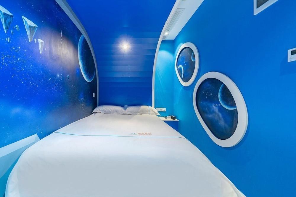 JinglaiHotelShanghai People's Square Room Type - Traveler Single Room (Windowless)